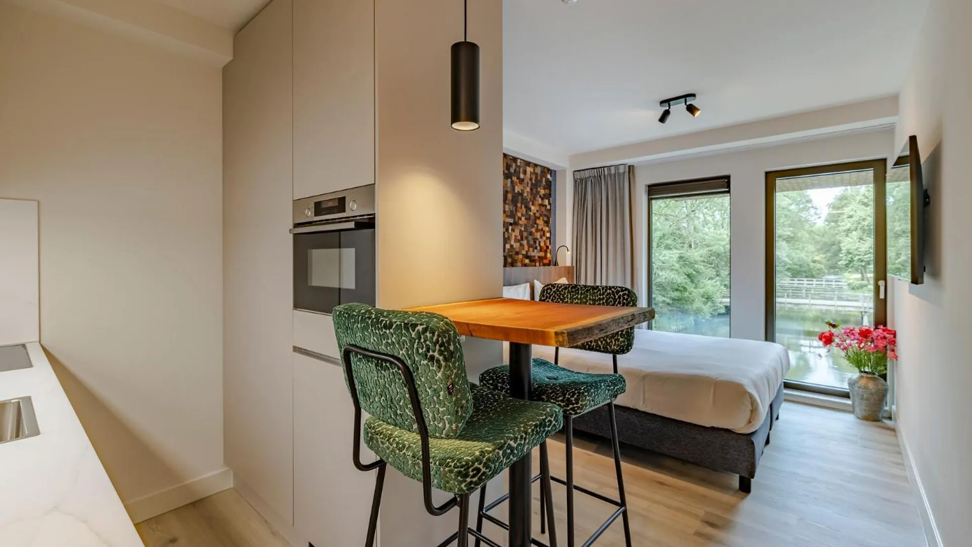 Htel Serviced Apartments Amstelveen